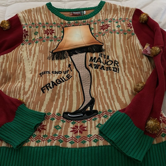 LIGHTS UP TALKS A Christmas Story Leg Lamp Ugly Christmas Sweater NWT - Picture 9 of 15